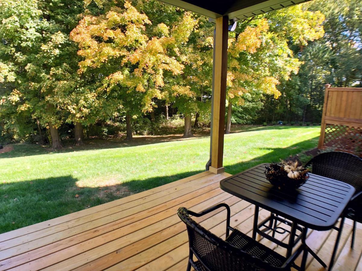 Sojourner'S Lodge & Log Cabin Suites Dundee Екстериор снимка