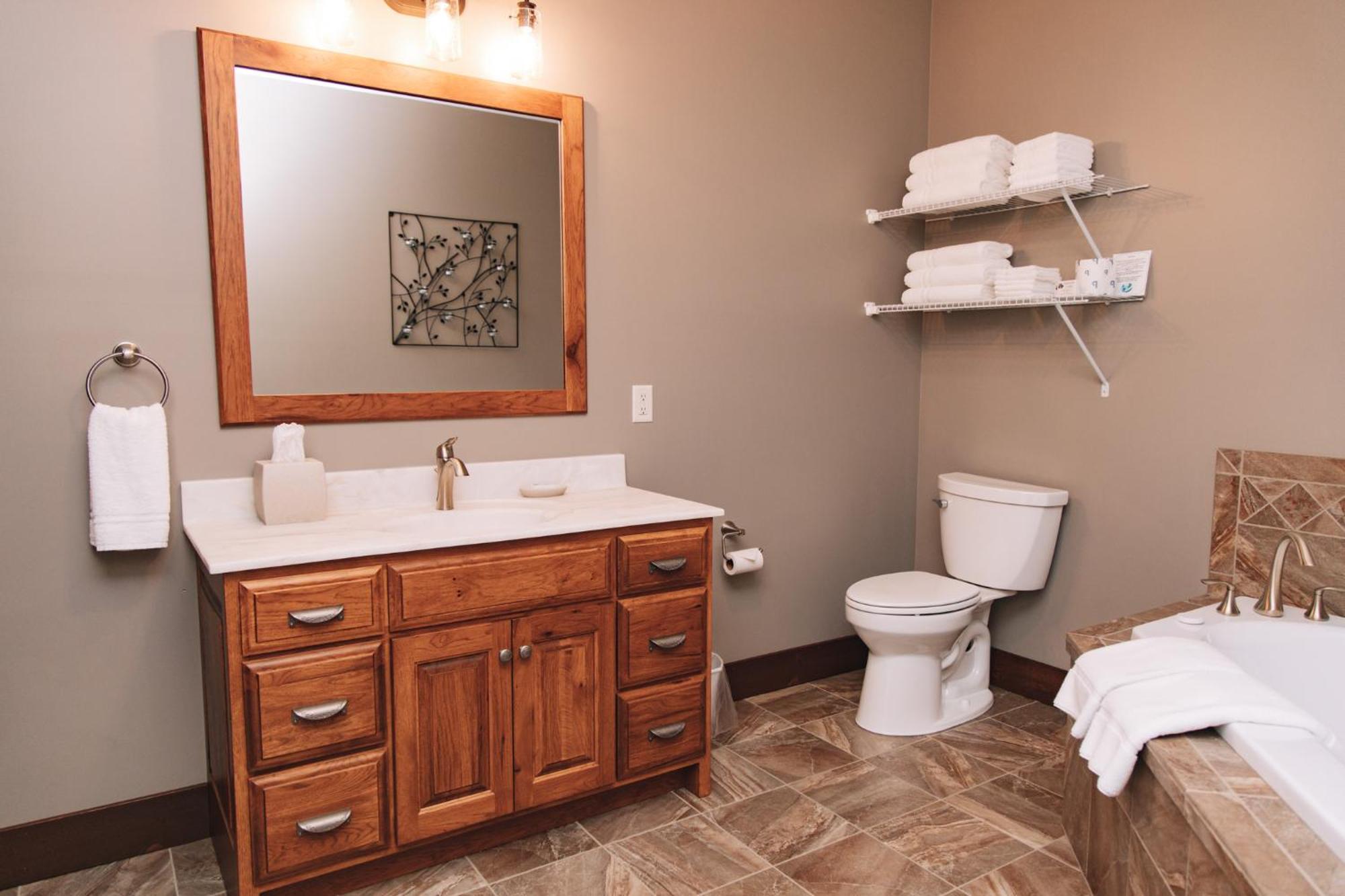 Sojourner'S Lodge & Log Cabin Suites Dundee Екстериор снимка