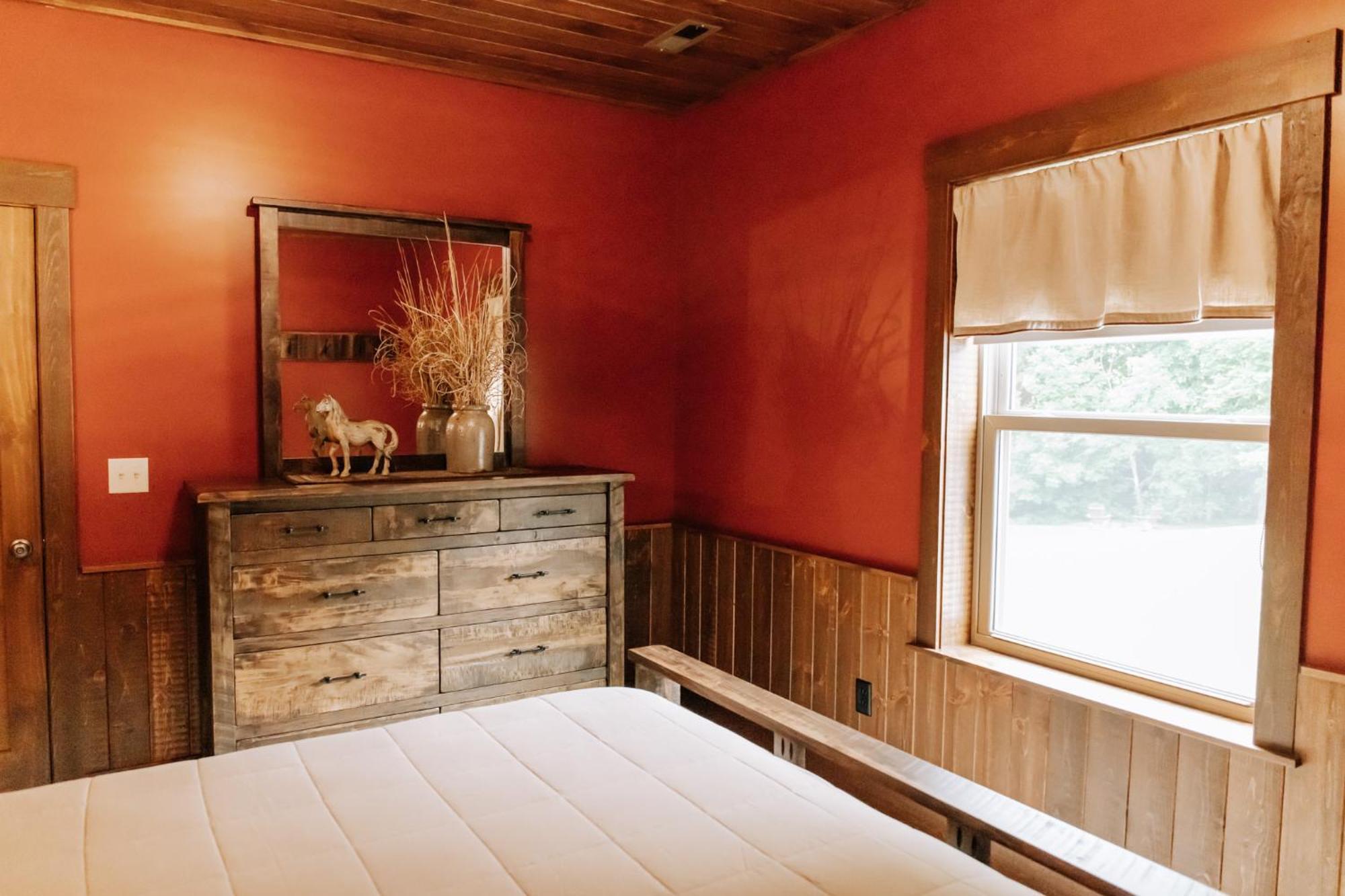Sojourner'S Lodge & Log Cabin Suites Dundee Екстериор снимка