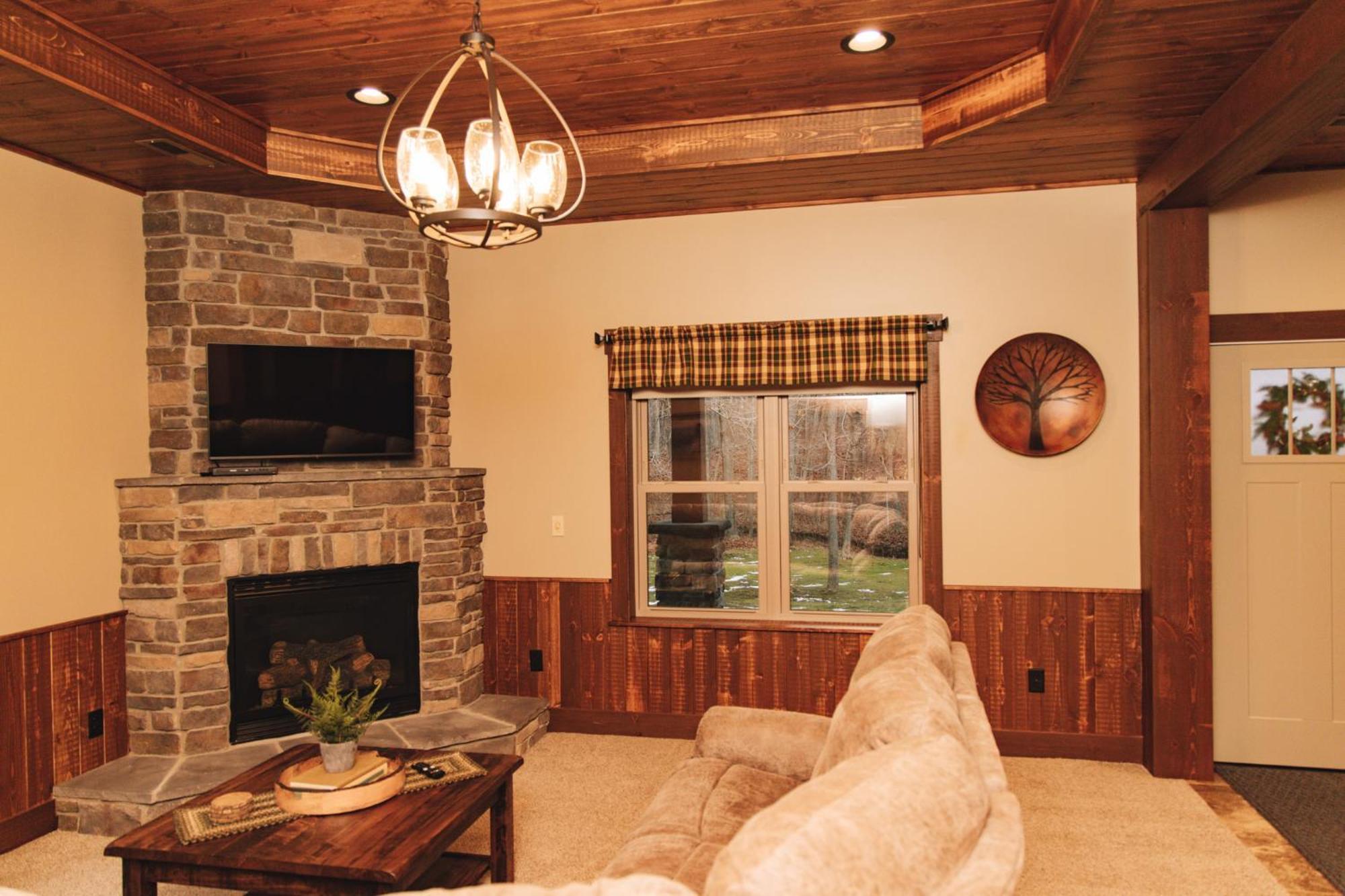 Sojourner'S Lodge & Log Cabin Suites Dundee Екстериор снимка