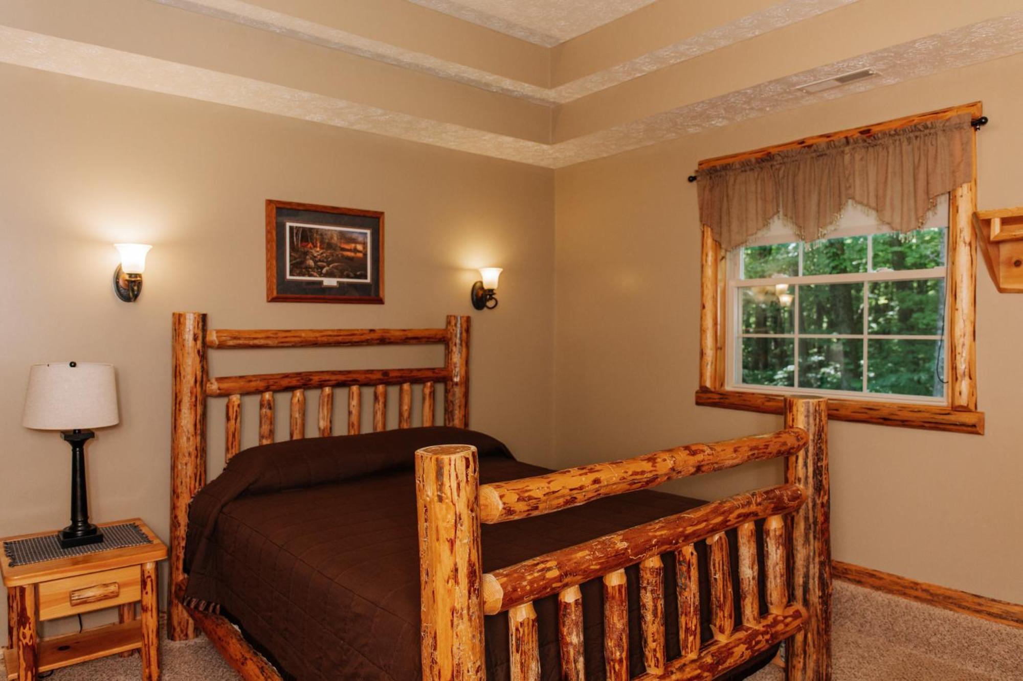 Sojourner'S Lodge & Log Cabin Suites Dundee Екстериор снимка