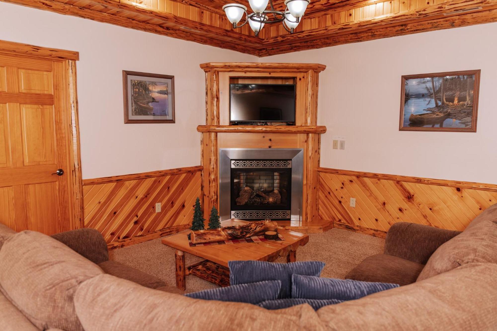 Sojourner'S Lodge & Log Cabin Suites Dundee Екстериор снимка