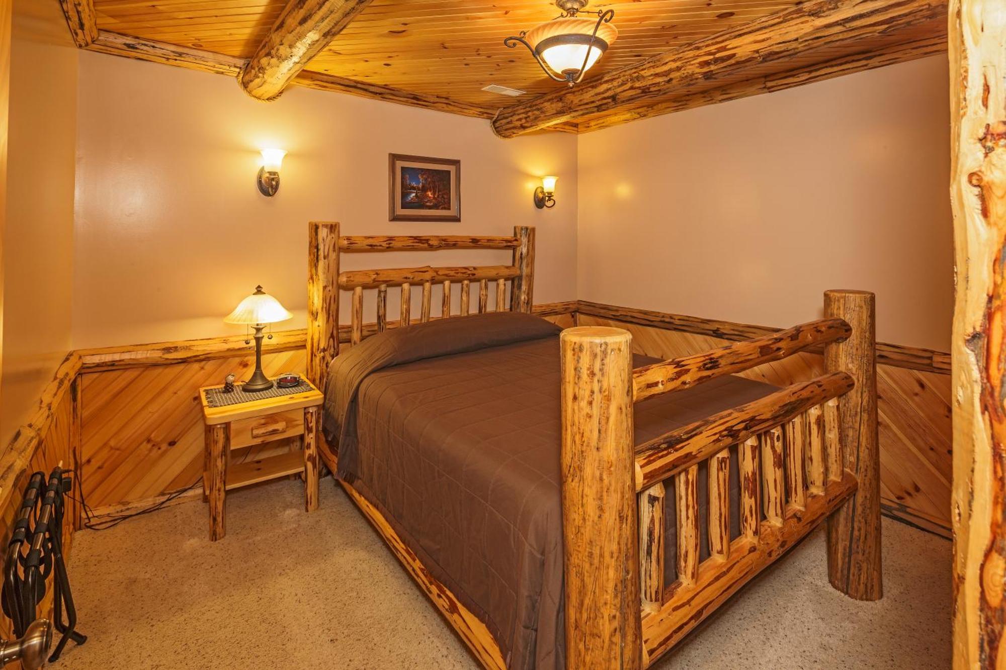 Sojourner'S Lodge & Log Cabin Suites Dundee Екстериор снимка